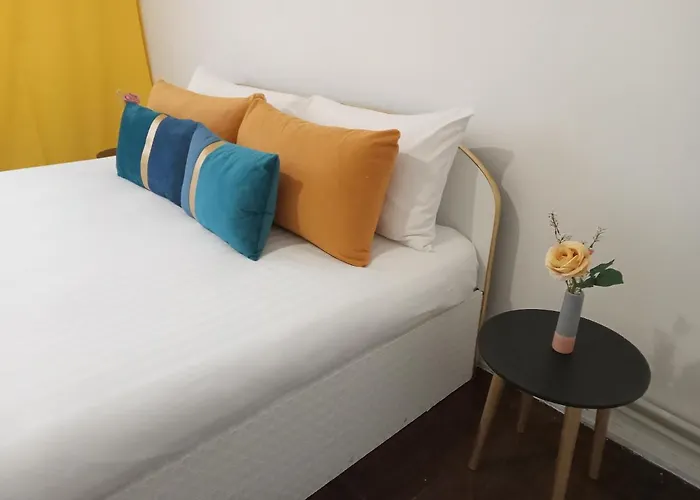 Apartment Yellow